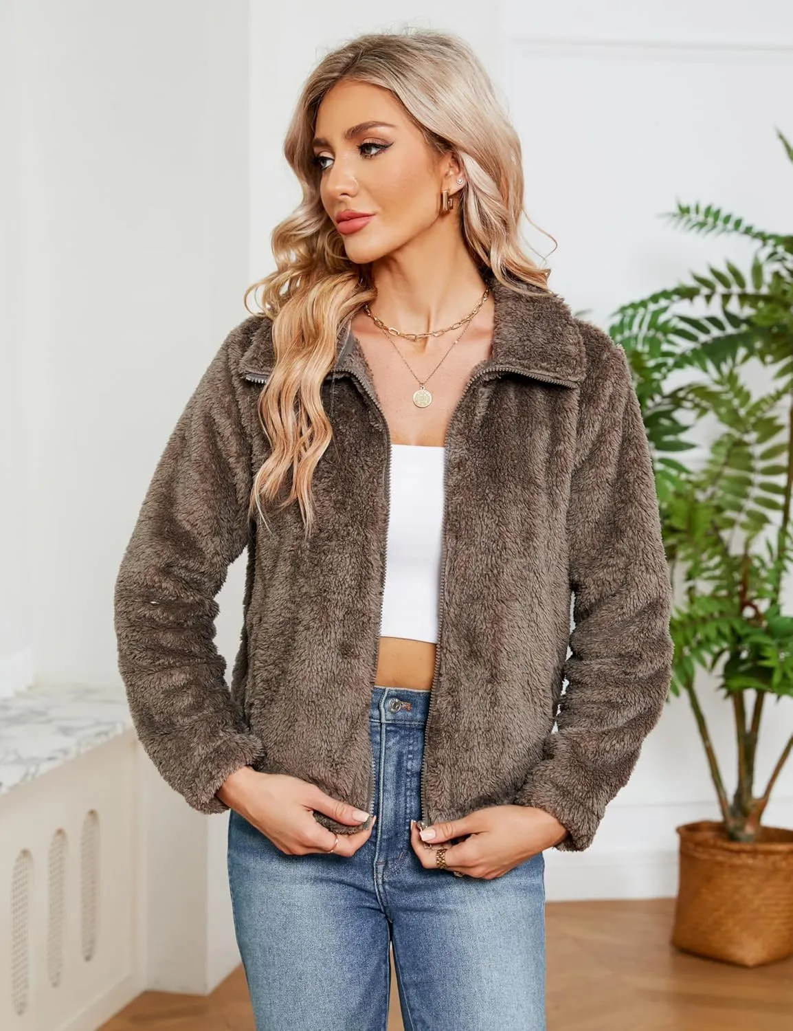 KOJOOIN Women's Winter Fleece Jackets Sherpa Teedy Zip-up Jackets Coat Faux Fur Long Sleeve Shaggy Jacket with Pockets
